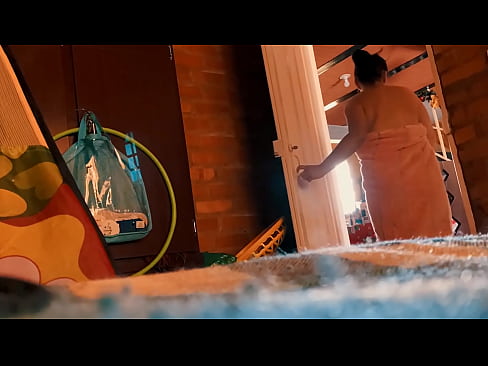 ❤️ Чичо ми ме последва под душа и ме чука, докато си взимам душ. Красиво порно в bg.mysexgamer.ru